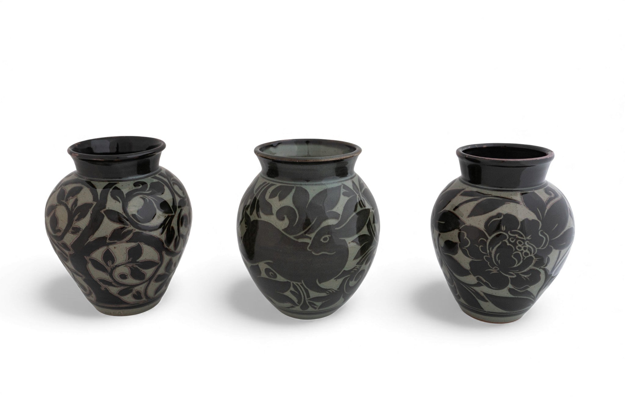 Vermont Handmade stoneware black carved flower vase nature