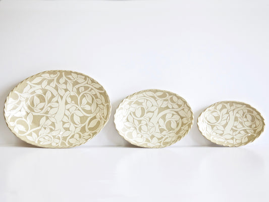 Medium Cream Carved Oval Platter