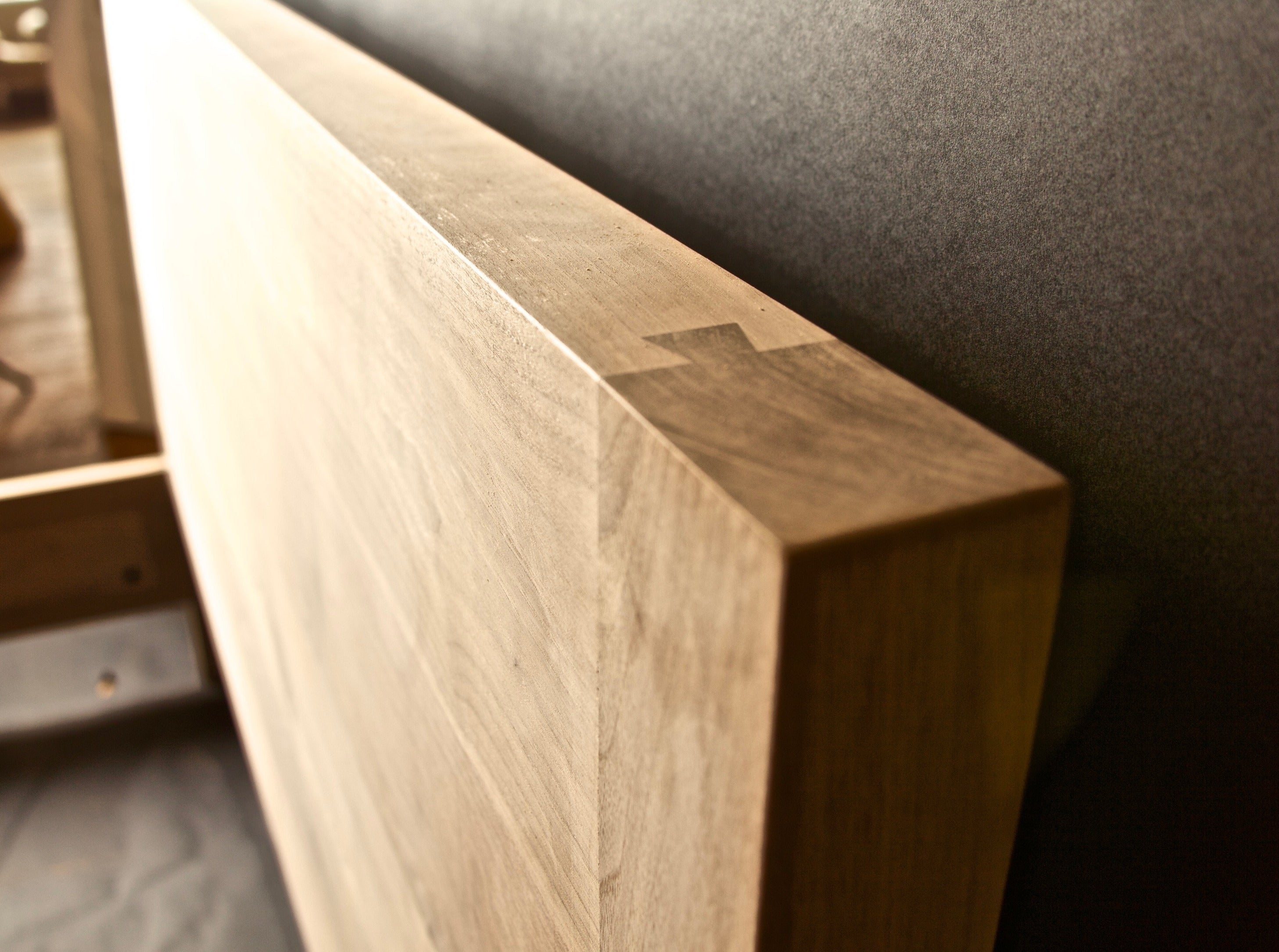 Robert’s Shutkin Bed