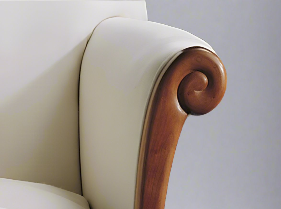 LUCY'S CHAIR - ShackletonThomas