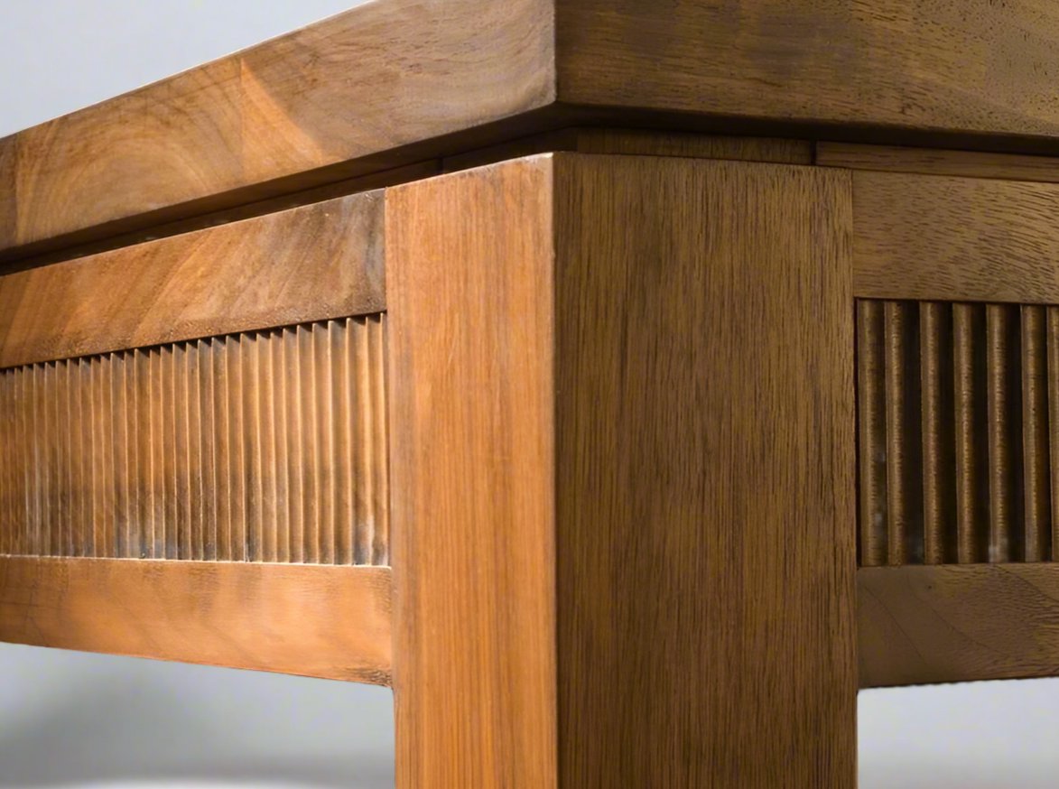 MODERN CLASSIC COFFEE TABLE - ShackletonThomas