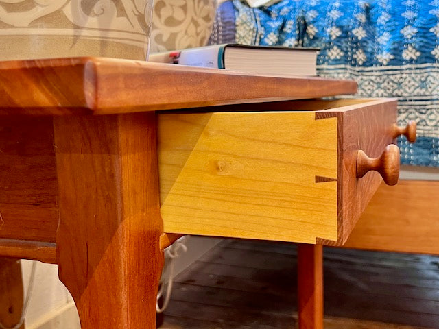 Woodstock End Table Cherry