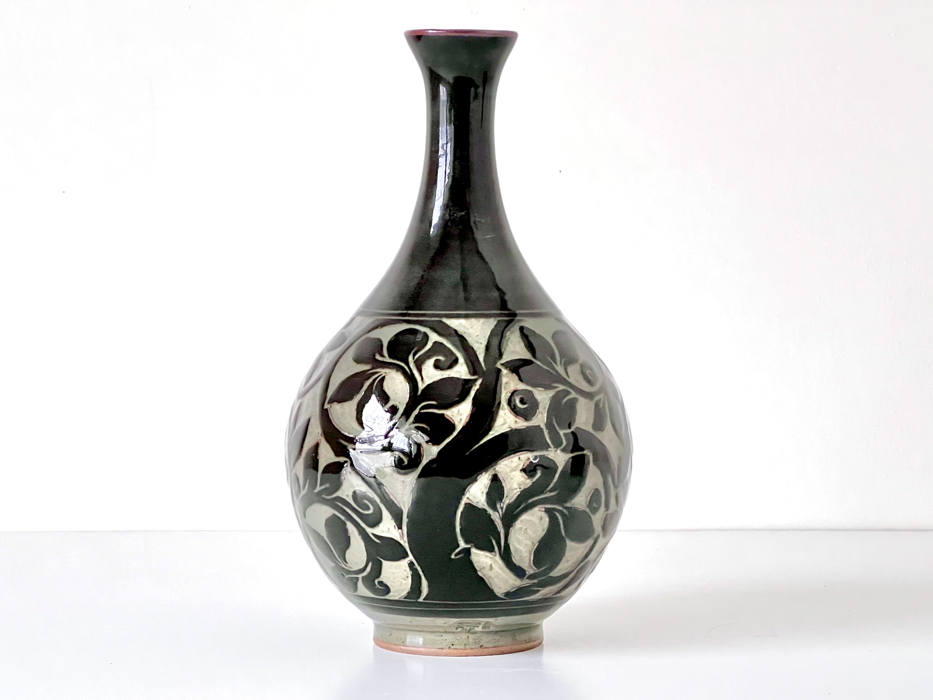 12" Black Carved Onion Vase Tree of Life