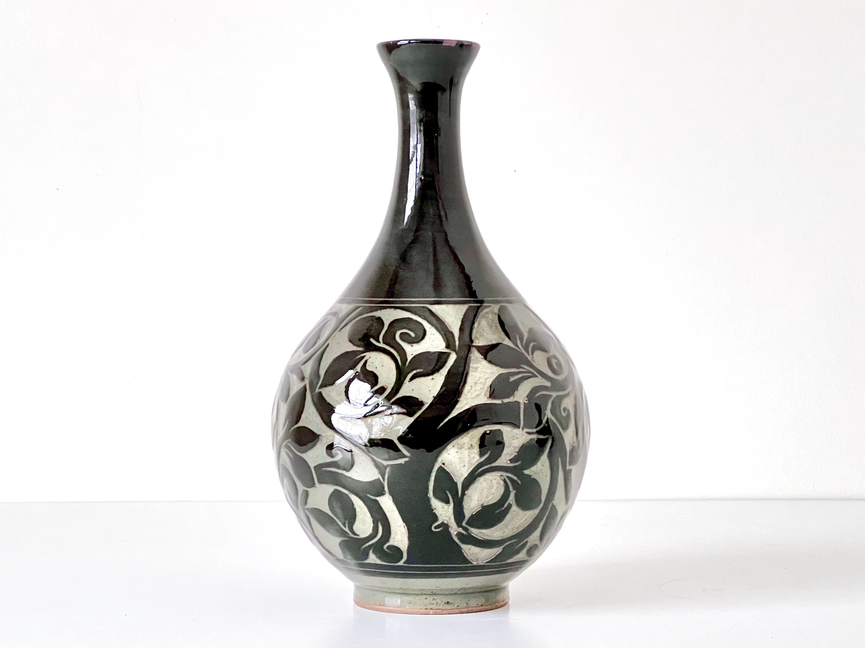 12" Black Carved Onion Vase Tree of Life