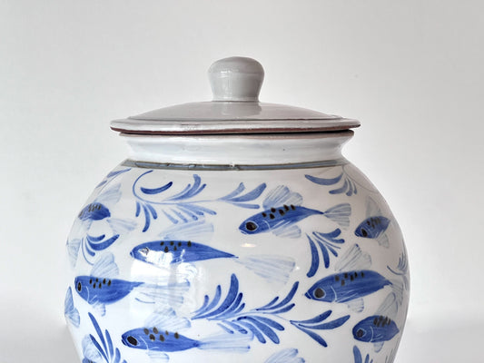 Large Storage Jar with Fish and Seaweed